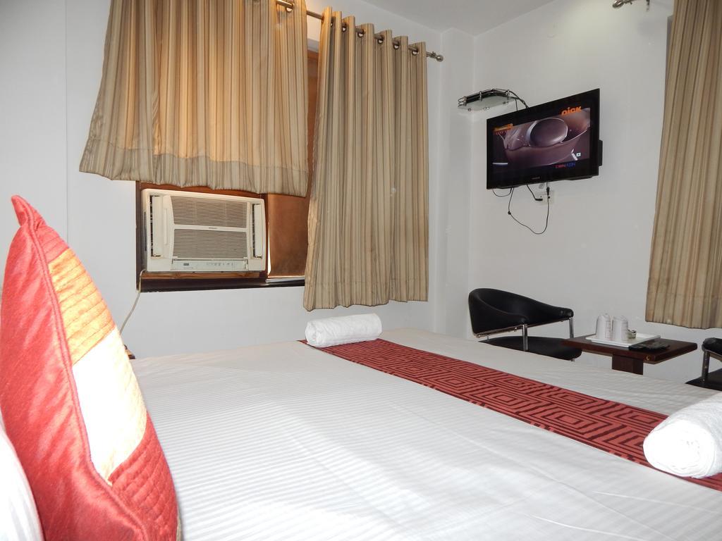 Hotel Siam International Delhi  Eksteriør billede
