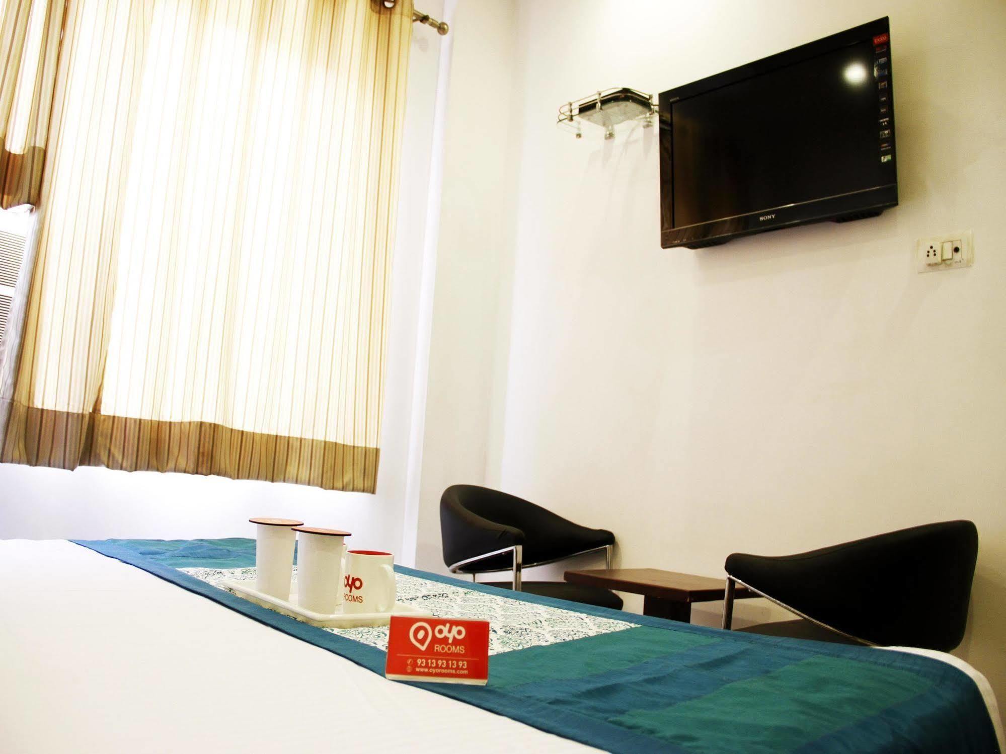 Hotel Siam International Delhi  Eksteriør billede