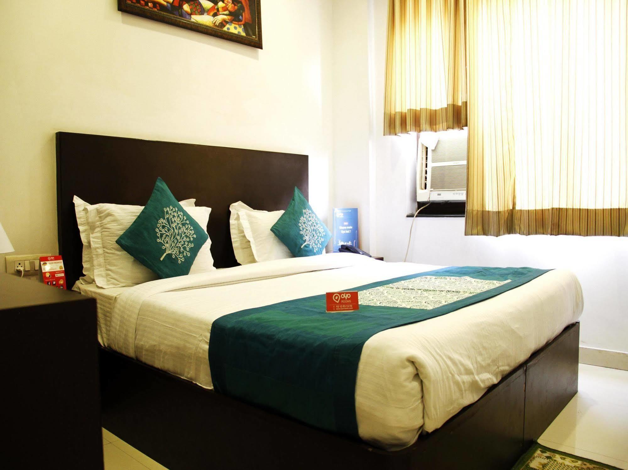 Hotel Siam International Delhi  Eksteriør billede