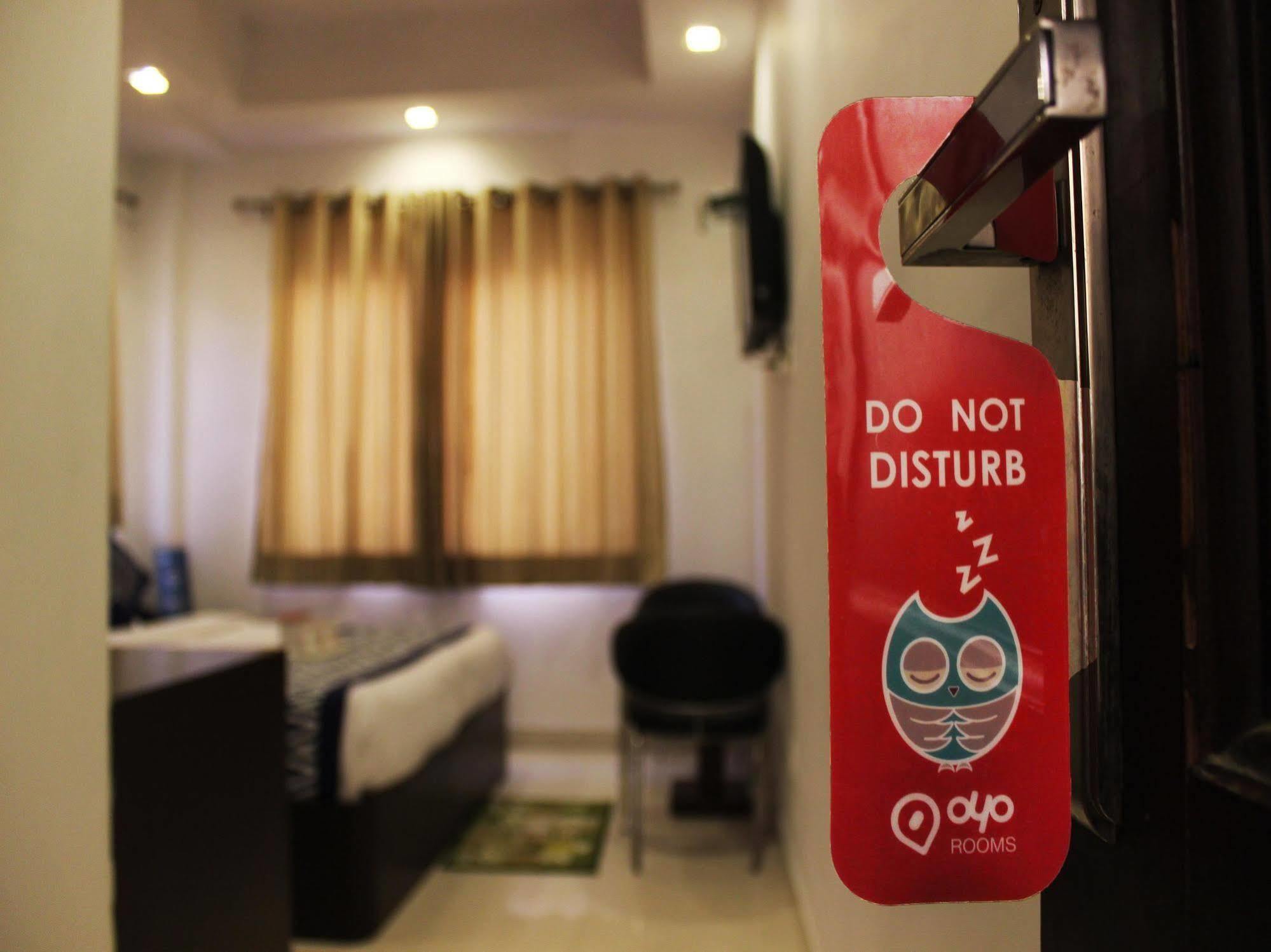 Hotel Siam International Delhi  Eksteriør billede