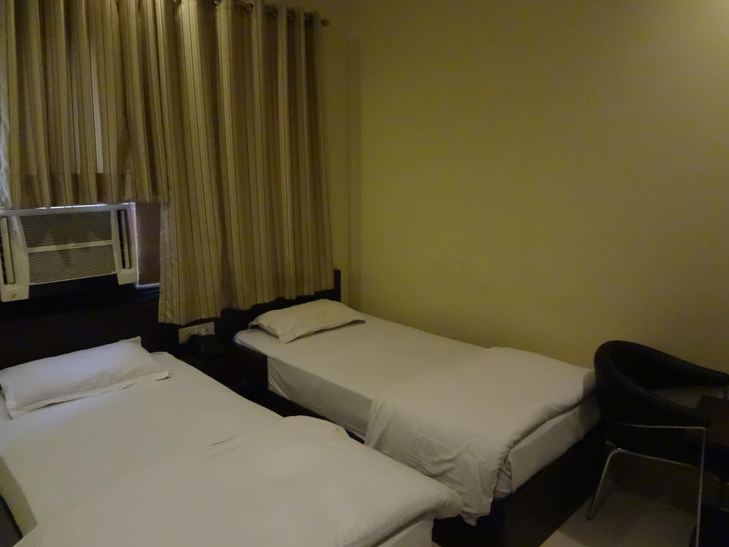 Hotel Siam International Delhi  Værelse billede